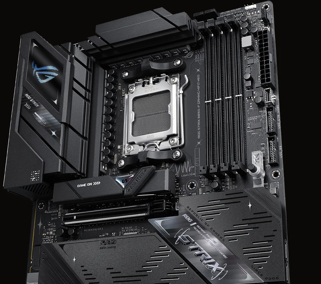 ROG Strix B850-F Gaming WiFi7 NEO en ángulo, con la zona de alimentación y los disipadores