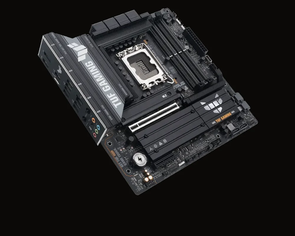 TUF Gaming B860M-Plus WiFi en ángulo