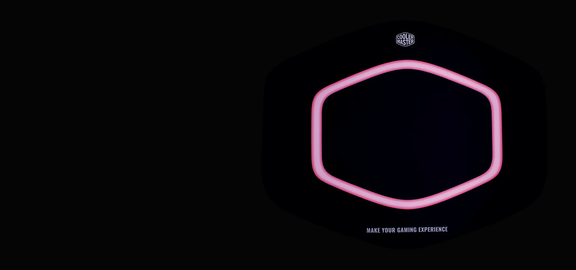 Alfombra Cooler Master FM510 con diseño Halo, aro hexagonal rosa sobre fondo negro