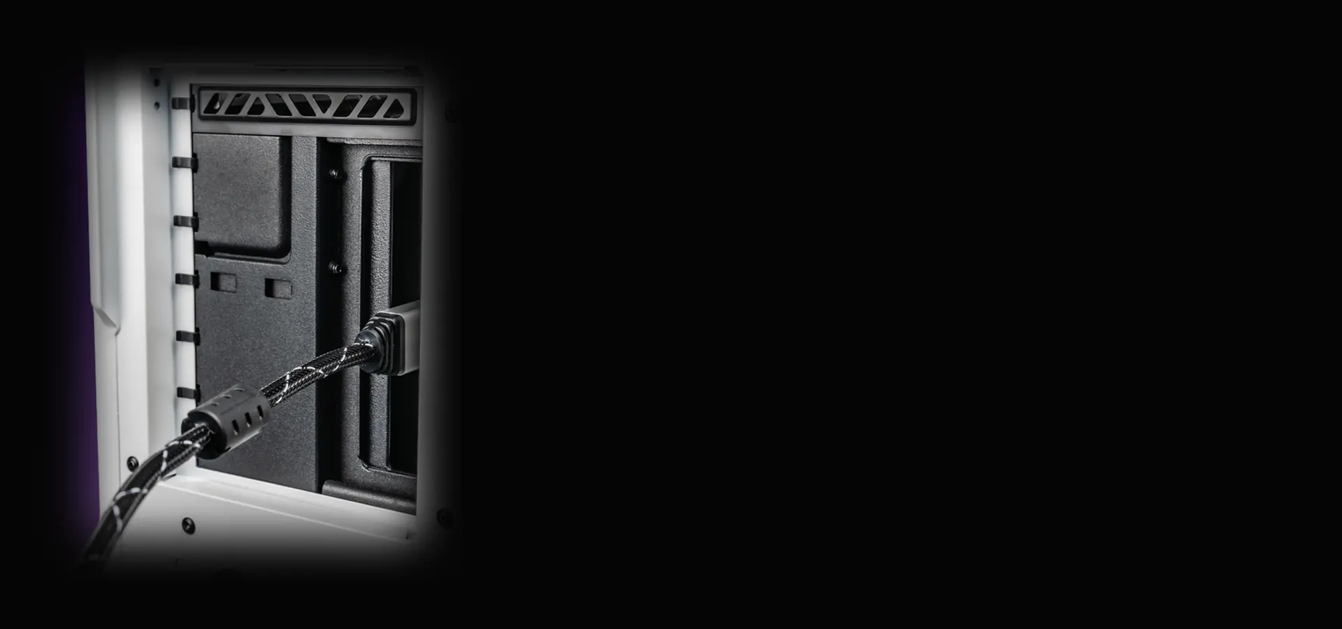 Compatible con todos los gabinetes ATX estándar