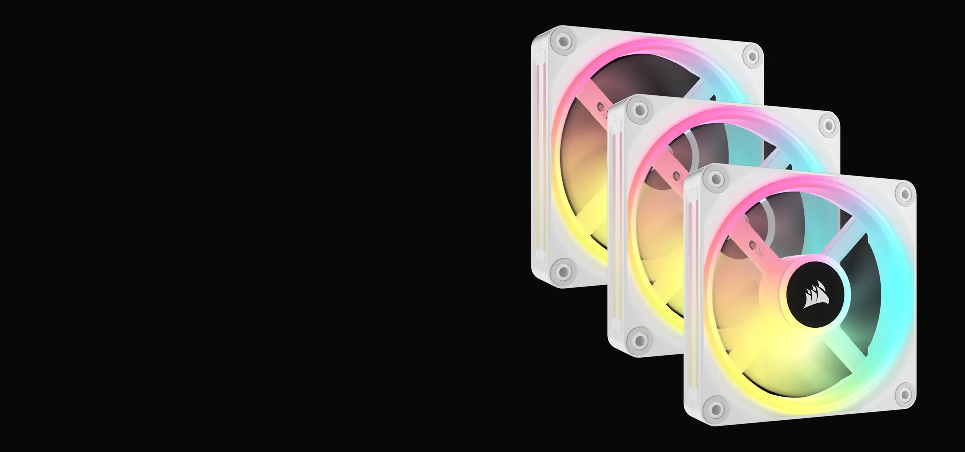 Tres ventiladores Corsair iCUE LINK QX120 RGB blancos con iluminación RGB