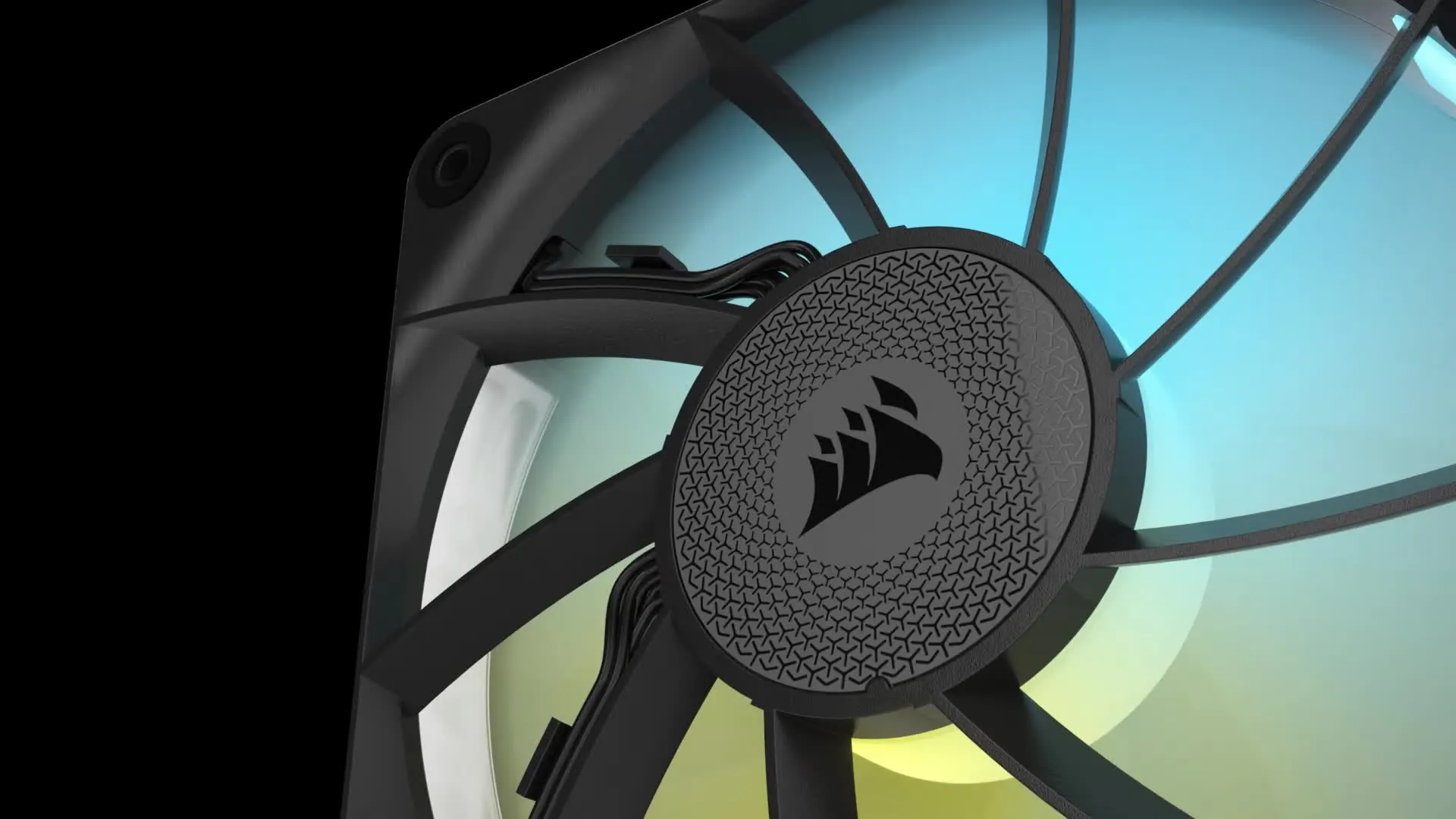 Ventilador Corsair iCUE LINK RX120 RGB negro con iluminación RGB, primer plano