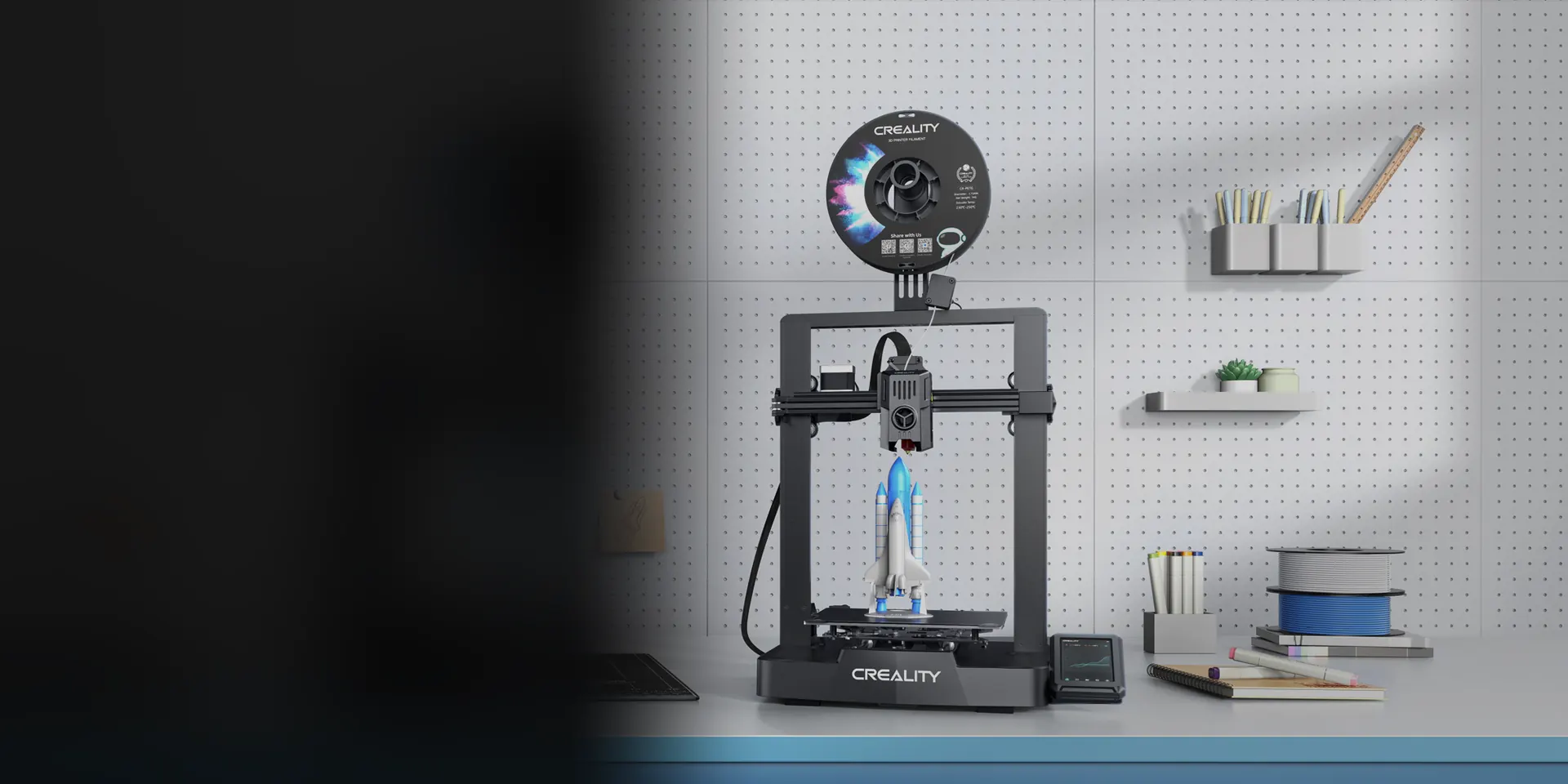 Impresora 3D Creality Ender-3 V3 KE sobre un escritorio