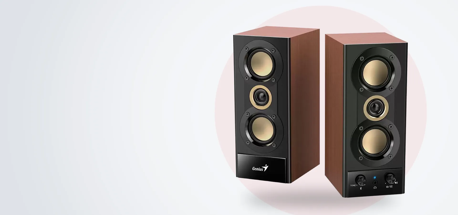 Parlantes de madera Genius SP-HF800BT con tres controladores dorados por parlante