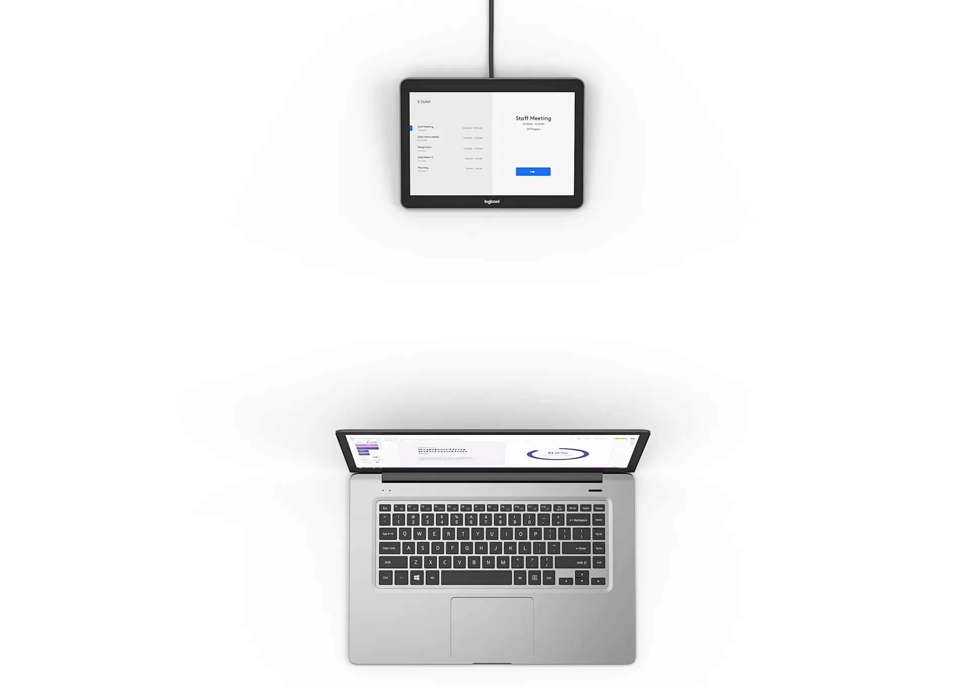 Notebook compartiendo su pantalla a través del Logitech Tap