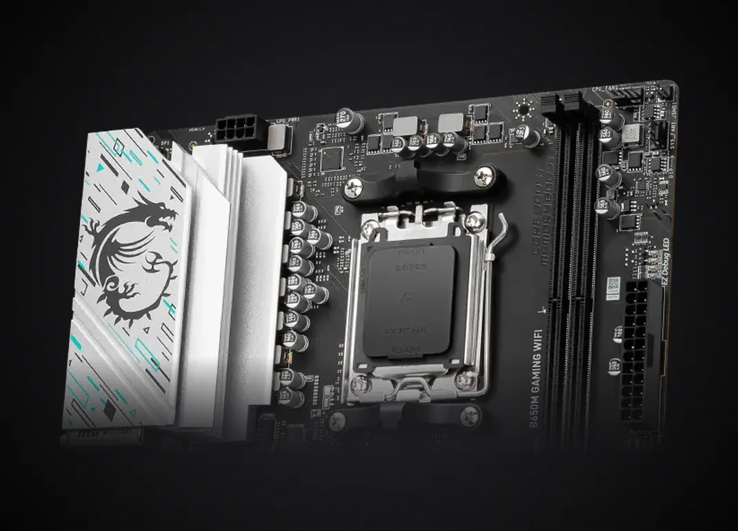 Disipadores blancos y socket AM5 de la MSI B650M GAMING WIFI