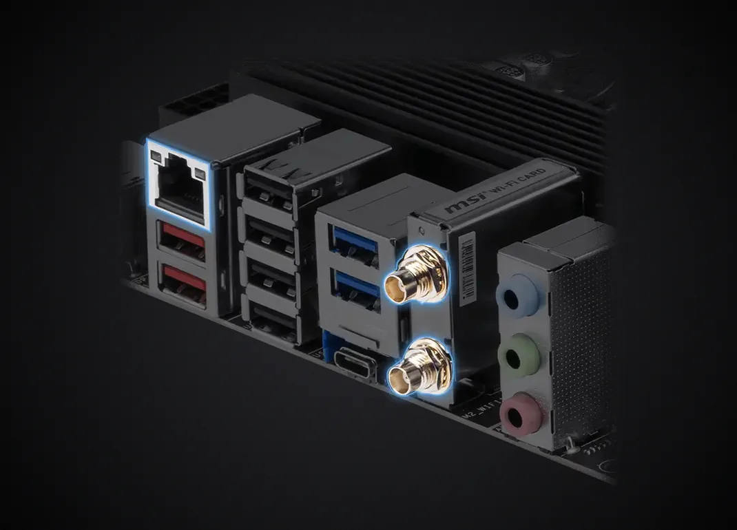 Panel trasero de la MSI PRO B850-S EVO WIFI con LAN 5G y antenas Wi-Fi 7