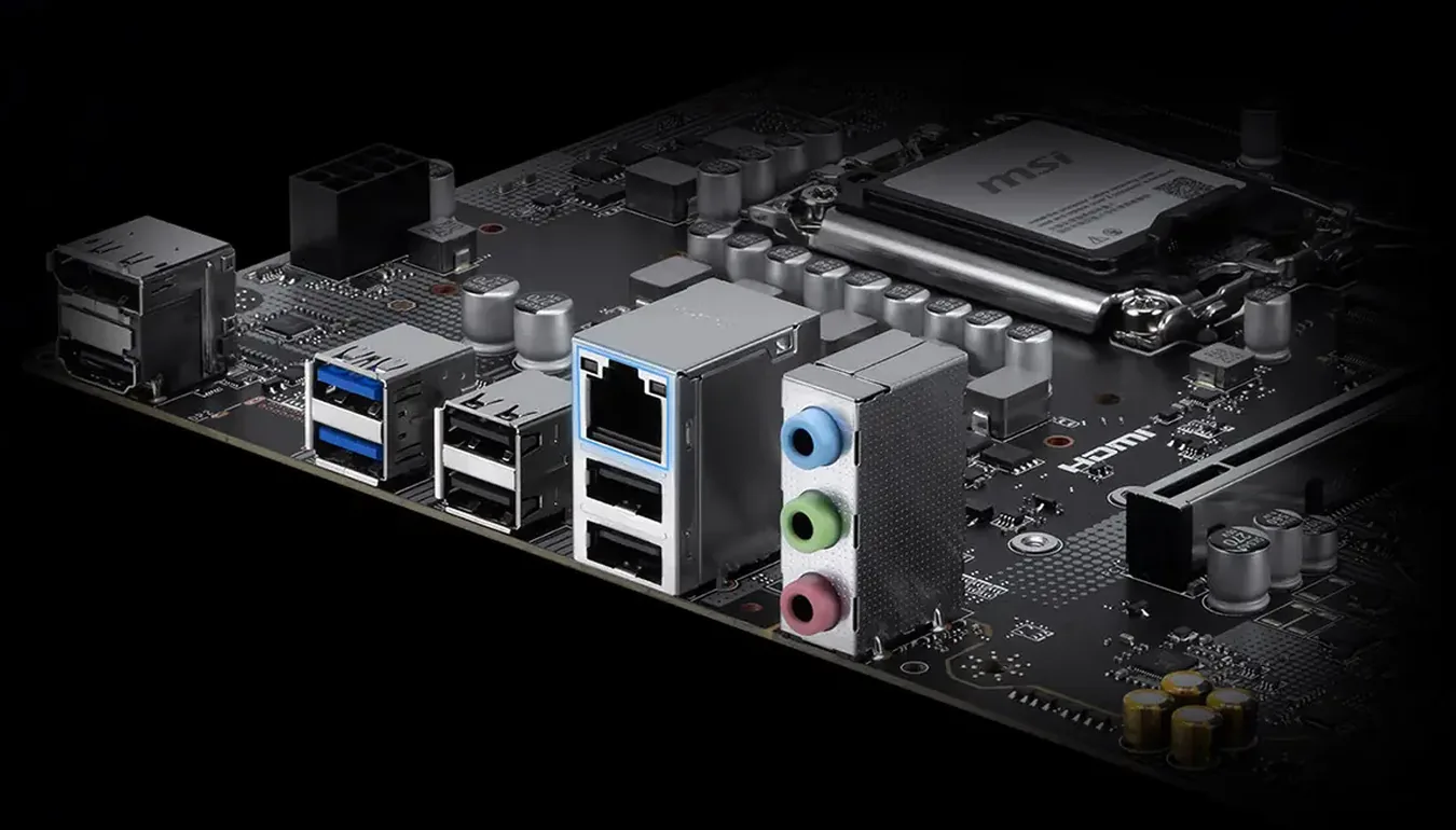 Panel trasero de la MSI PRO H810M-E con LAN 2,5G, USB y audio