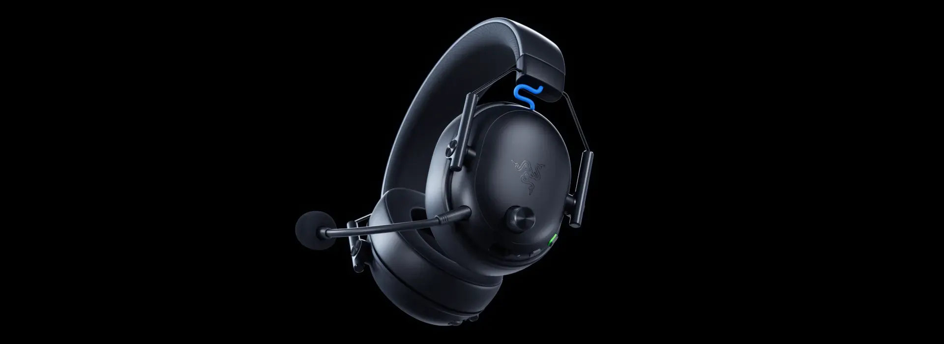 Auriculares inalámbricos Razer BlackShark V3 for PlayStation con detalles azules sobre fondo negro